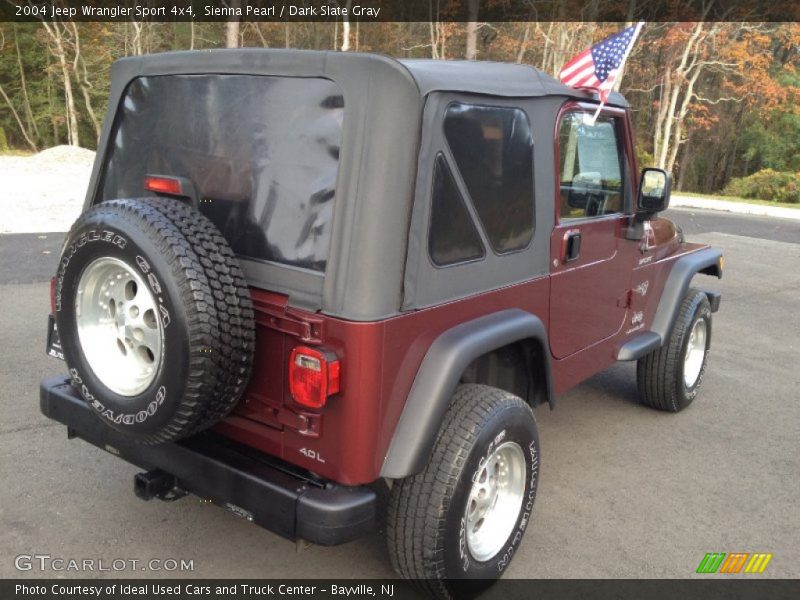 Sienna Pearl / Dark Slate Gray 2004 Jeep Wrangler Sport 4x4