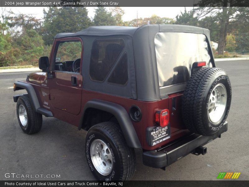 Sienna Pearl / Dark Slate Gray 2004 Jeep Wrangler Sport 4x4