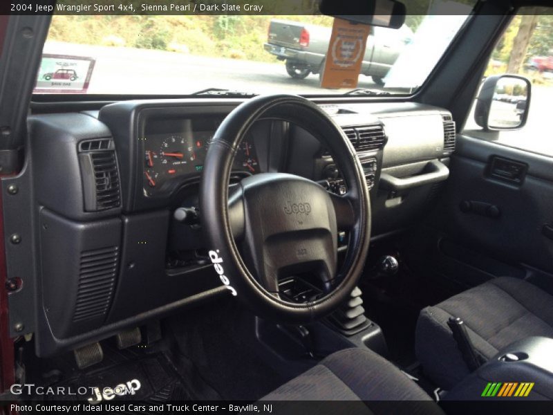 Sienna Pearl / Dark Slate Gray 2004 Jeep Wrangler Sport 4x4