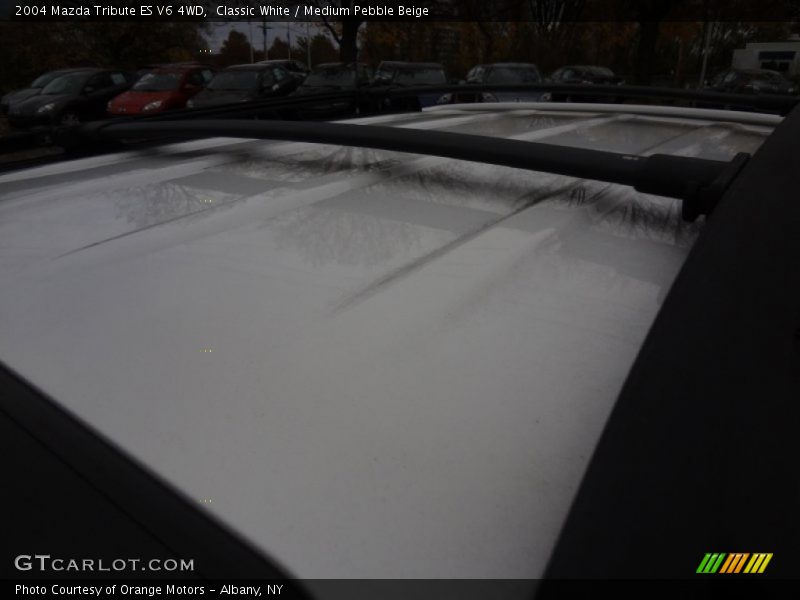 Classic White / Medium Pebble Beige 2004 Mazda Tribute ES V6 4WD