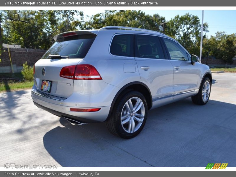 Cool Silver Metallic / Black Anthracite 2013 Volkswagen Touareg TDI Executive 4XMotion