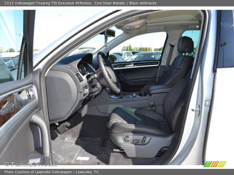 Cool Silver Metallic / Black Anthracite 2013 Volkswagen Touareg TDI Executive 4XMotion