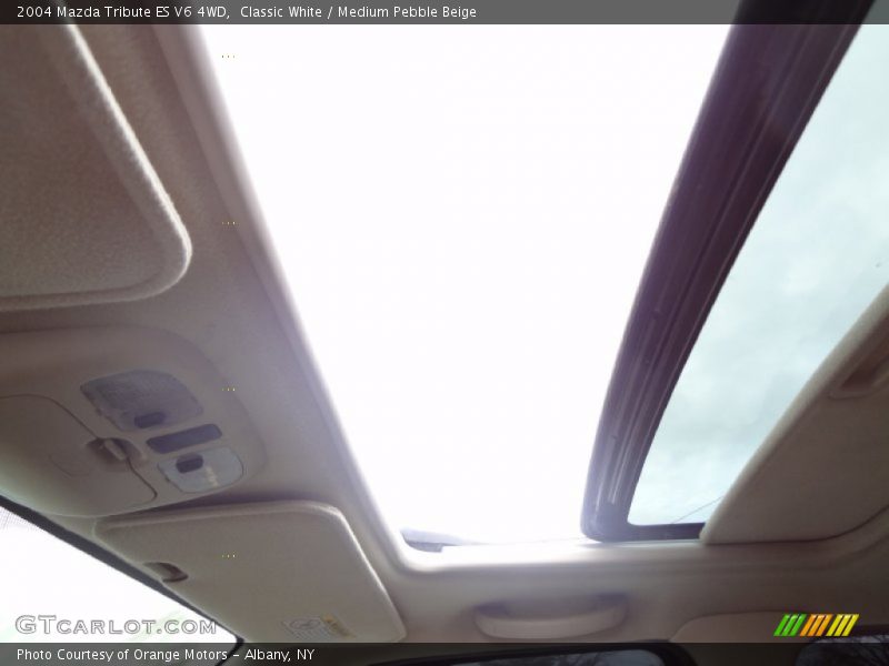 Classic White / Medium Pebble Beige 2004 Mazda Tribute ES V6 4WD