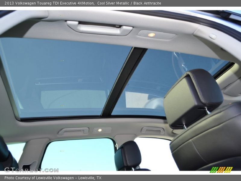 Cool Silver Metallic / Black Anthracite 2013 Volkswagen Touareg TDI Executive 4XMotion