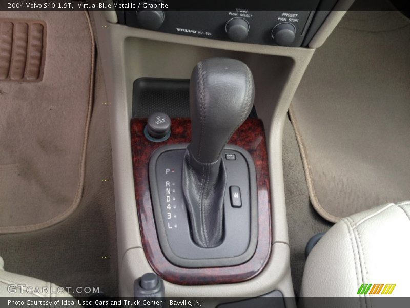  2004 S40 1.9T 5 Speed Automatic Shifter