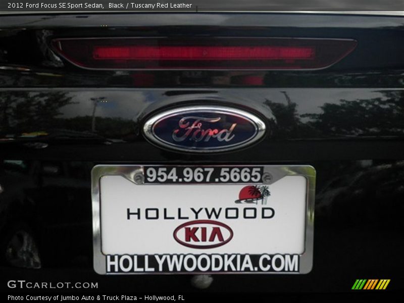 Black / Tuscany Red Leather 2012 Ford Focus SE Sport Sedan