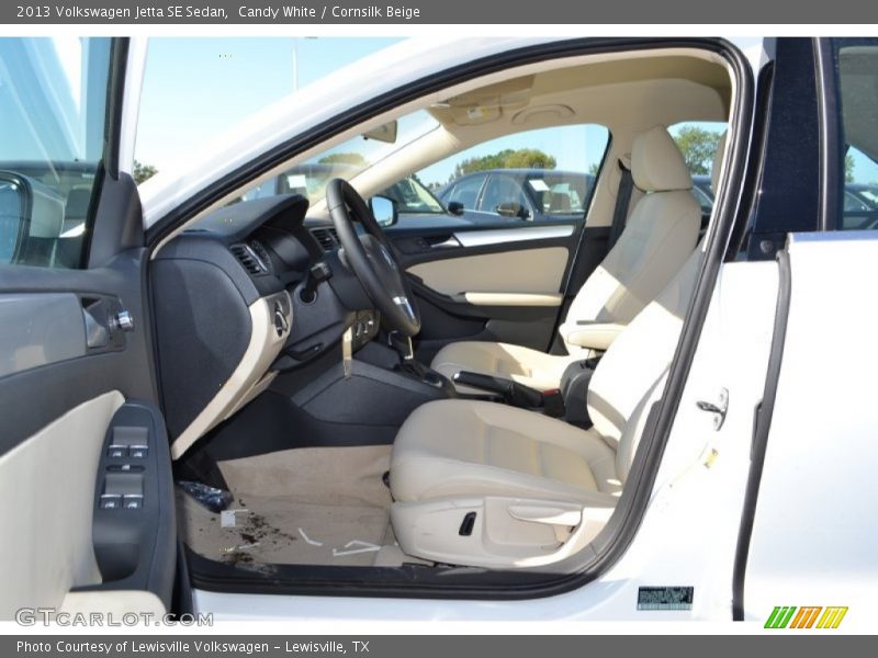 Candy White / Cornsilk Beige 2013 Volkswagen Jetta SE Sedan