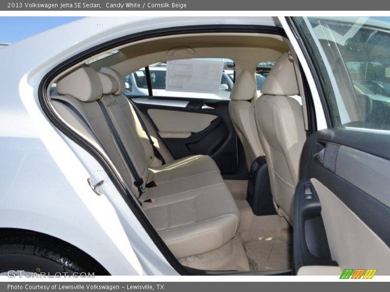 Candy White / Cornsilk Beige 2013 Volkswagen Jetta SE Sedan
