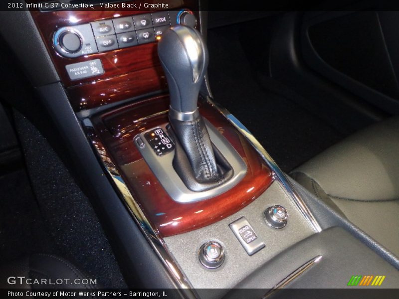  2012 G 37 Convertible 7 Speed Automatic Shifter