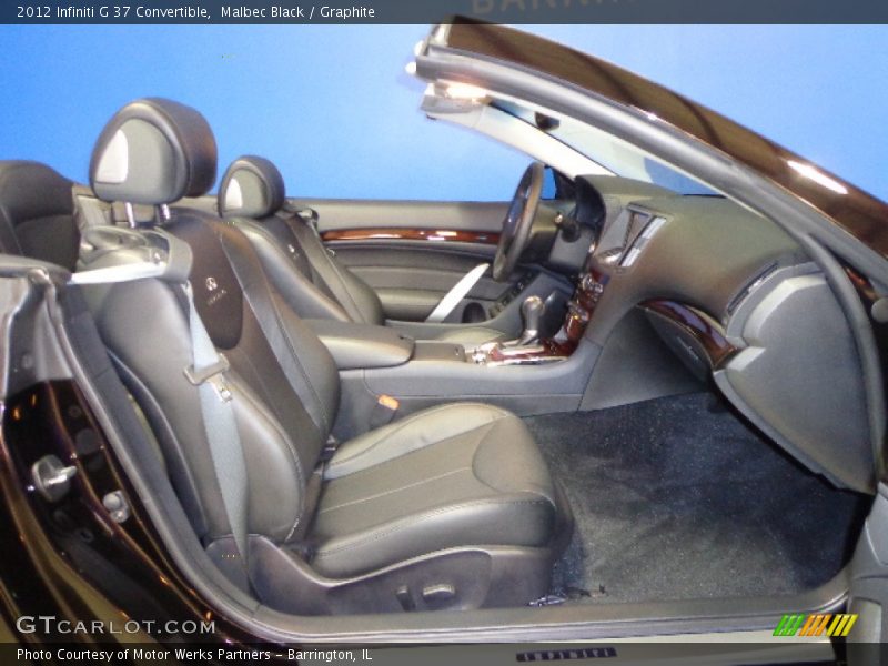 Front Seat of 2012 G 37 Convertible