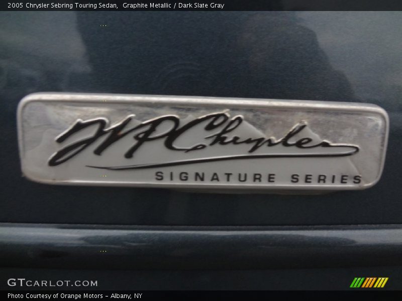 Graphite Metallic / Dark Slate Gray 2005 Chrysler Sebring Touring Sedan