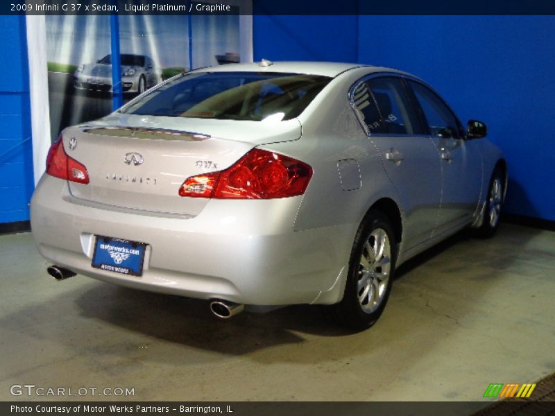 Liquid Platinum / Graphite 2009 Infiniti G 37 x Sedan