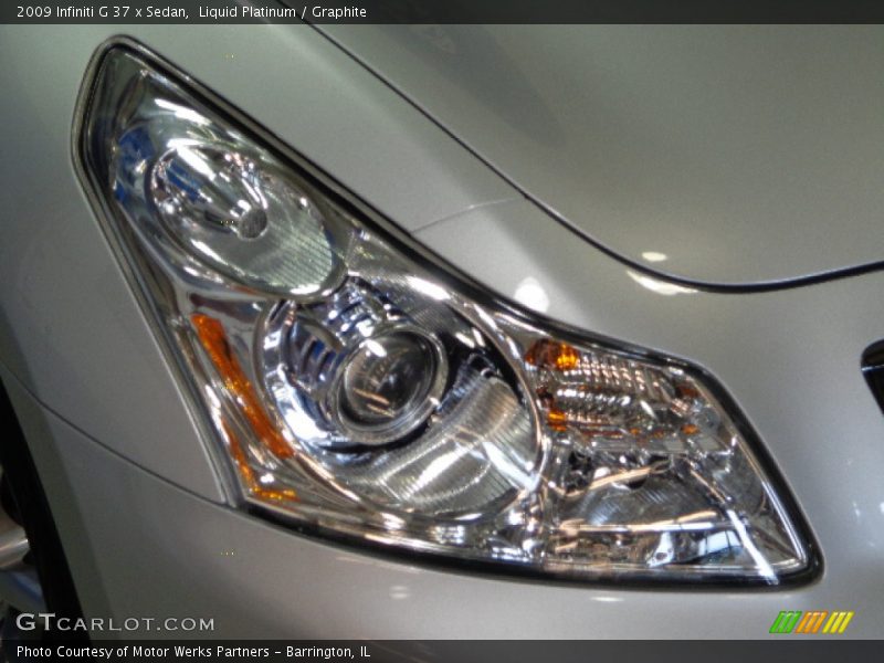 Liquid Platinum / Graphite 2009 Infiniti G 37 x Sedan