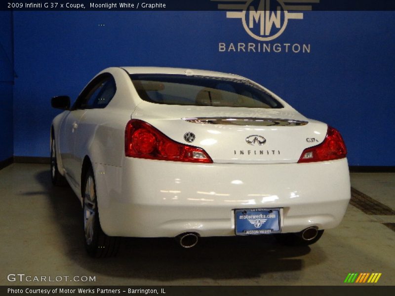 Moonlight White / Graphite 2009 Infiniti G 37 x Coupe