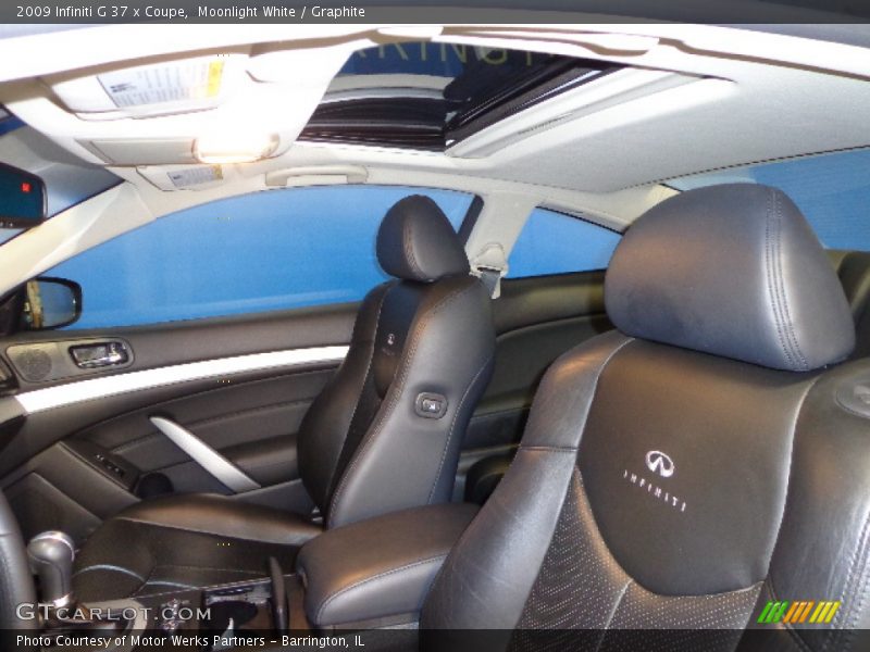 Moonlight White / Graphite 2009 Infiniti G 37 x Coupe