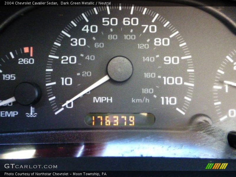 Dark Green Metallic / Neutral 2004 Chevrolet Cavalier Sedan