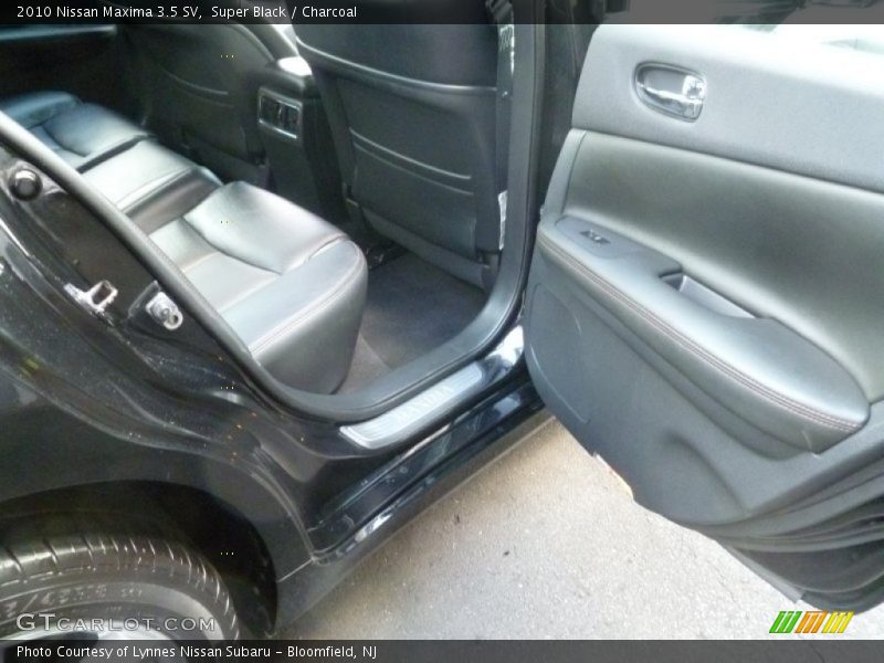 Super Black / Charcoal 2010 Nissan Maxima 3.5 SV