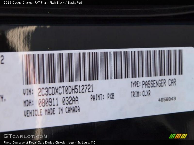 Pitch Black / Black/Red 2013 Dodge Charger R/T Plus