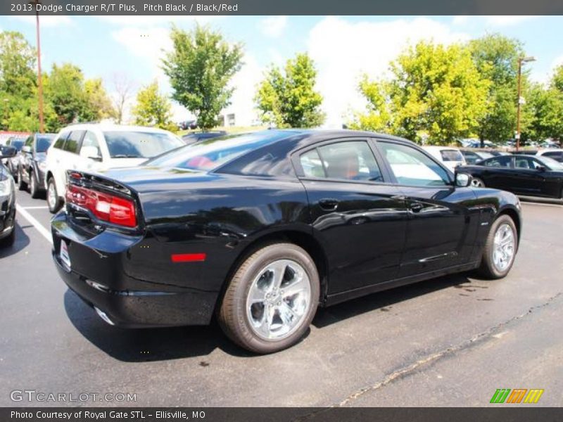 Pitch Black / Black/Red 2013 Dodge Charger R/T Plus