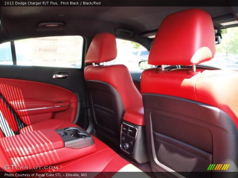 Pitch Black / Black/Red 2013 Dodge Charger R/T Plus