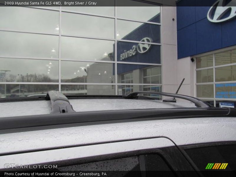Bright Silver / Gray 2009 Hyundai Santa Fe GLS 4WD