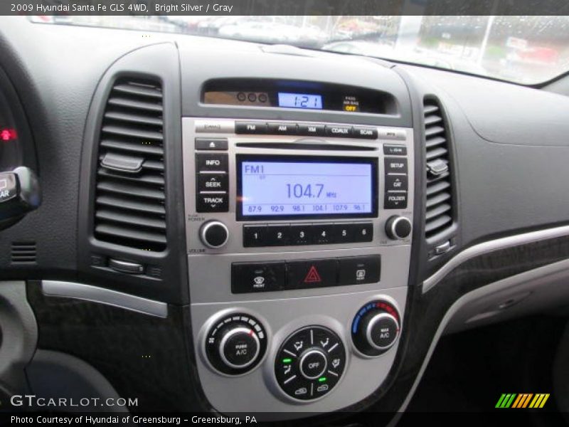 Bright Silver / Gray 2009 Hyundai Santa Fe GLS 4WD