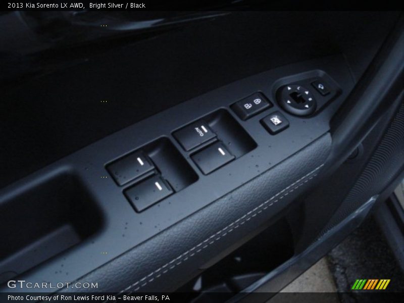 Bright Silver / Black 2013 Kia Sorento LX AWD
