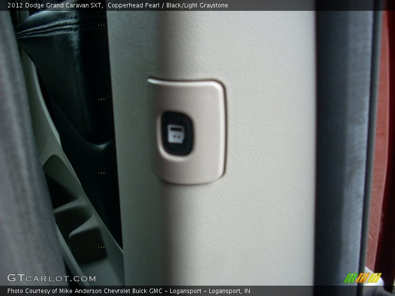 Copperhead Pearl / Black/Light Graystone 2012 Dodge Grand Caravan SXT