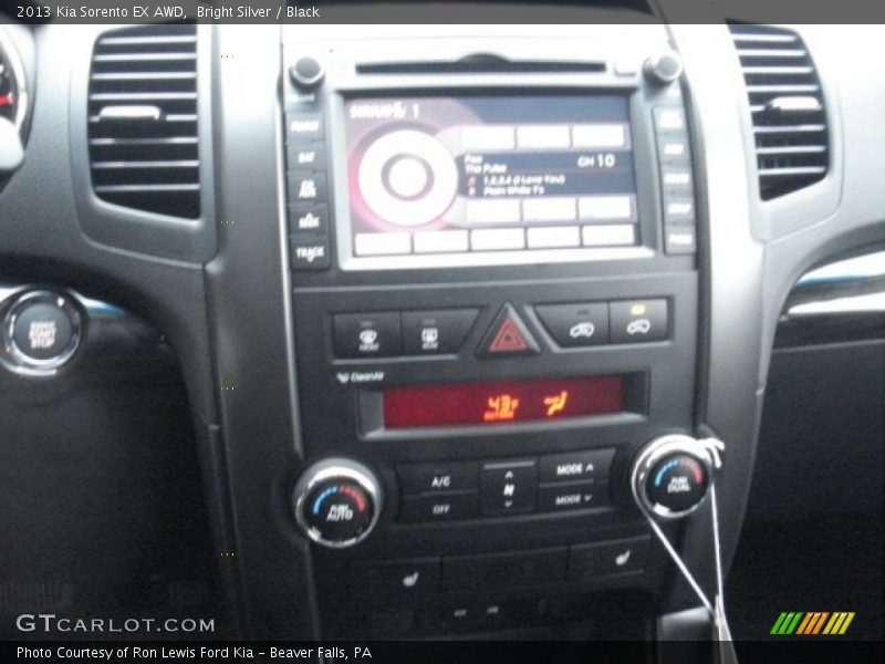 Bright Silver / Black 2013 Kia Sorento EX AWD