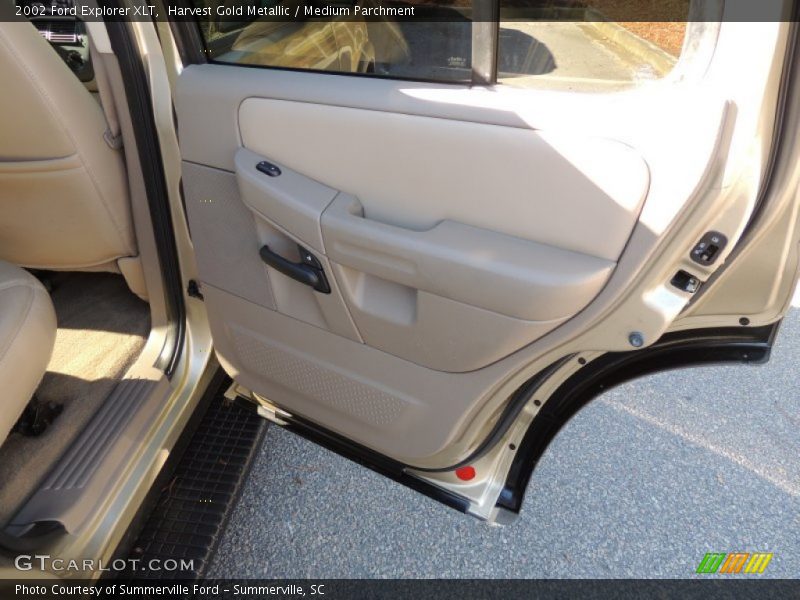 Harvest Gold Metallic / Medium Parchment 2002 Ford Explorer XLT