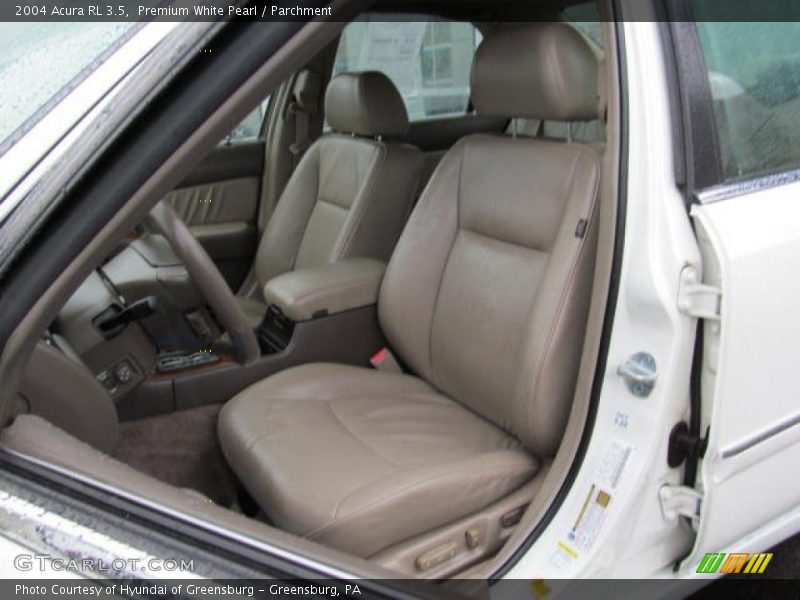 Front Seat of 2004 RL 3.5