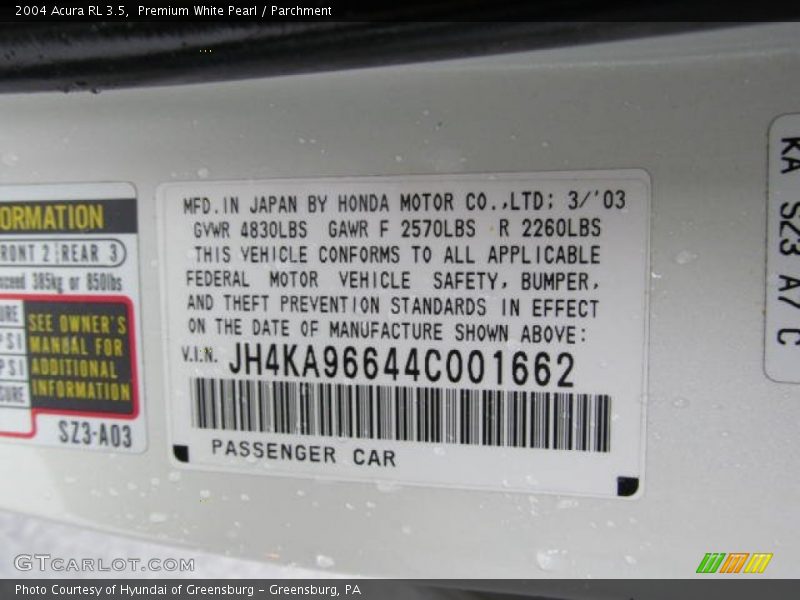 Premium White Pearl / Parchment 2004 Acura RL 3.5