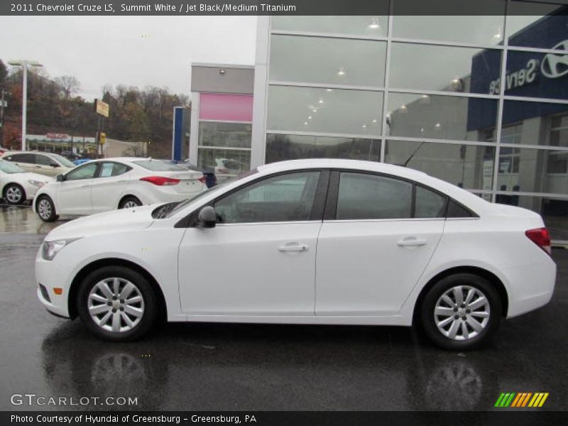 Summit White / Jet Black/Medium Titanium 2011 Chevrolet Cruze LS