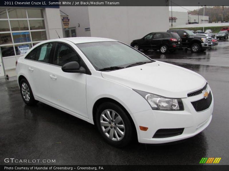 Summit White / Jet Black/Medium Titanium 2011 Chevrolet Cruze LS