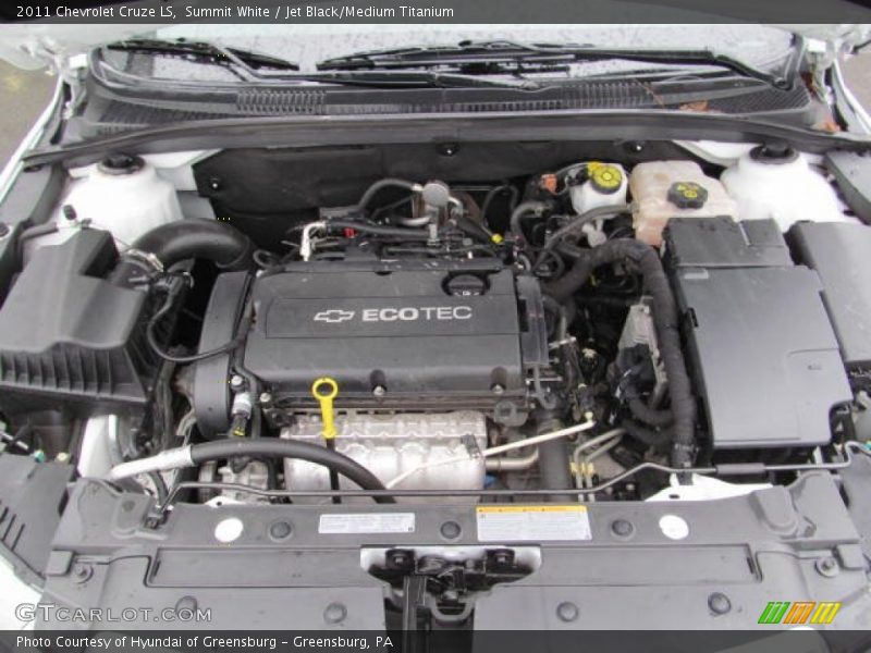 Summit White / Jet Black/Medium Titanium 2011 Chevrolet Cruze LS