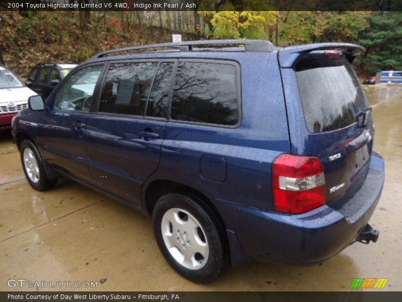 Indigo Ink Pearl / Ash 2004 Toyota Highlander Limited V6 4WD