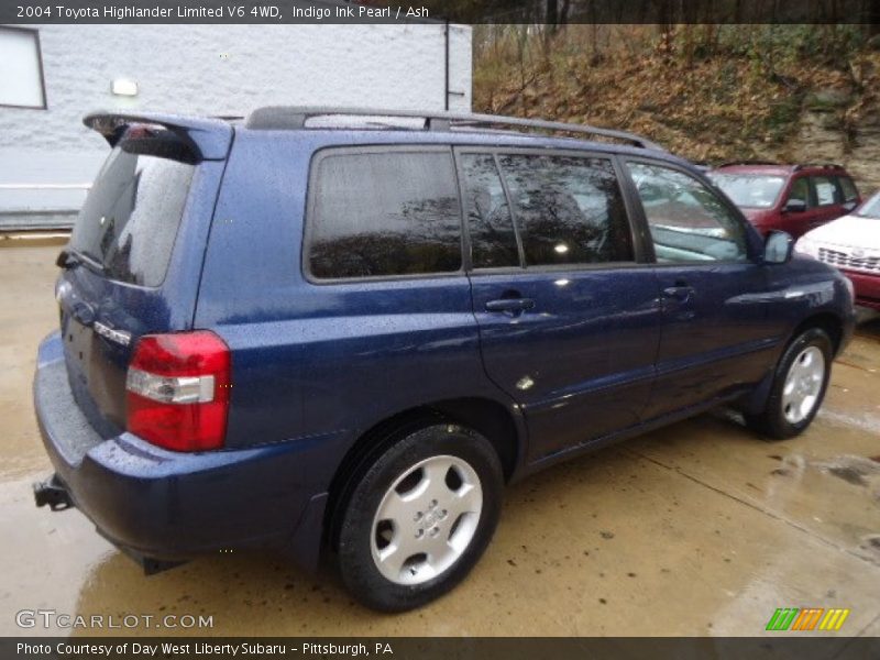 Indigo Ink Pearl / Ash 2004 Toyota Highlander Limited V6 4WD