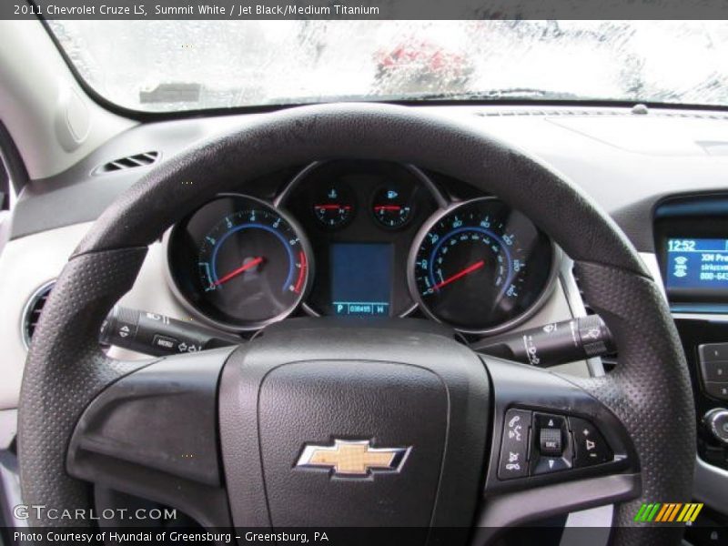 Summit White / Jet Black/Medium Titanium 2011 Chevrolet Cruze LS