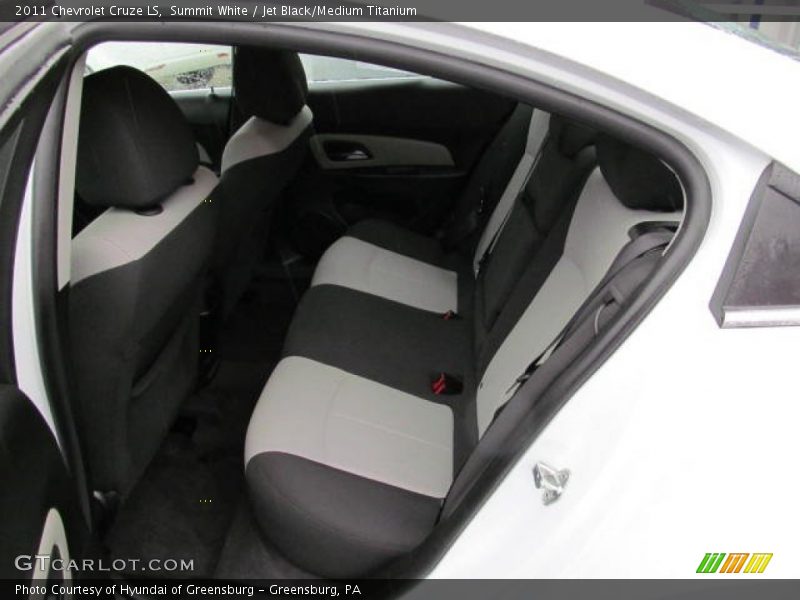 Summit White / Jet Black/Medium Titanium 2011 Chevrolet Cruze LS