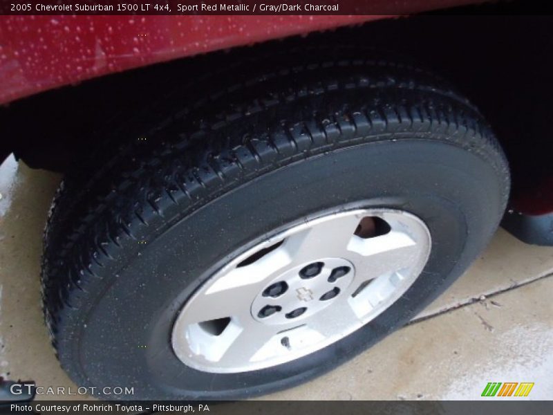 Sport Red Metallic / Gray/Dark Charcoal 2005 Chevrolet Suburban 1500 LT 4x4