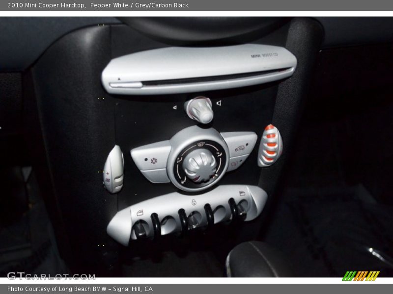 Pepper White / Grey/Carbon Black 2010 Mini Cooper Hardtop