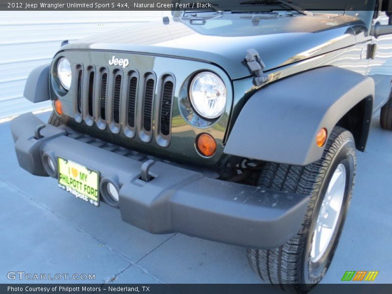 Natural Green Pearl / Black 2012 Jeep Wrangler Unlimited Sport S 4x4