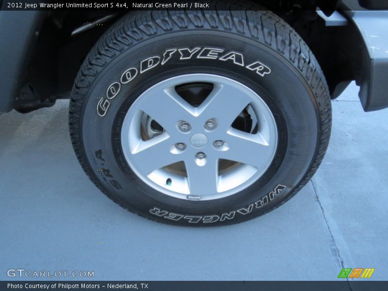 Natural Green Pearl / Black 2012 Jeep Wrangler Unlimited Sport S 4x4