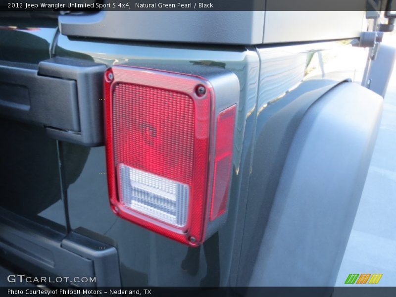 Natural Green Pearl / Black 2012 Jeep Wrangler Unlimited Sport S 4x4
