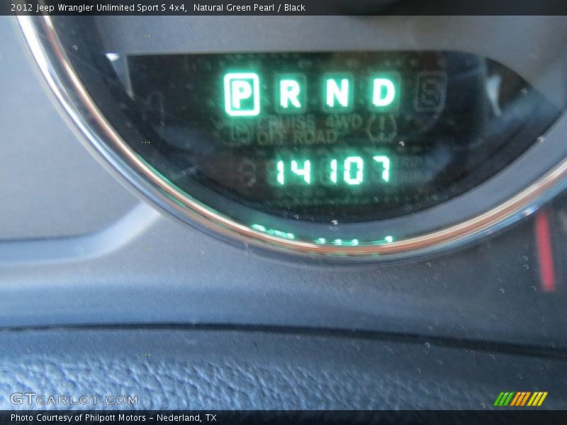 Natural Green Pearl / Black 2012 Jeep Wrangler Unlimited Sport S 4x4