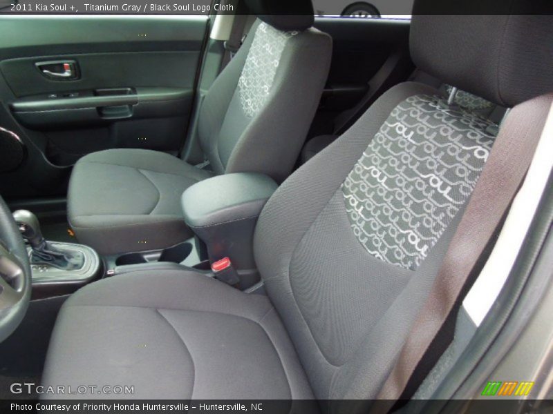Titanium Gray / Black Soul Logo Cloth 2011 Kia Soul +