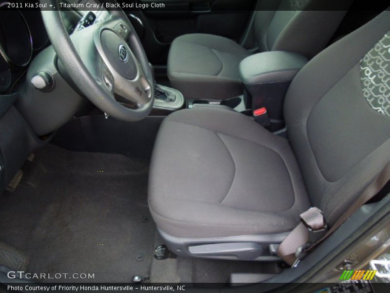 Titanium Gray / Black Soul Logo Cloth 2011 Kia Soul +