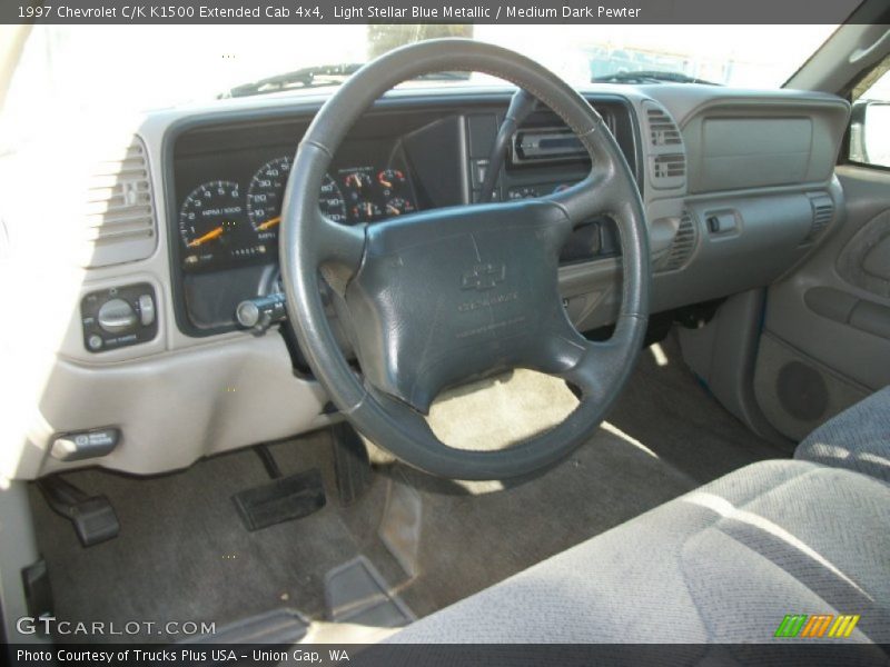 Dashboard of 1997 C/K K1500 Extended Cab 4x4