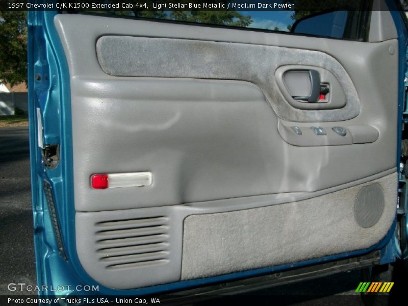 Door Panel of 1997 C/K K1500 Extended Cab 4x4