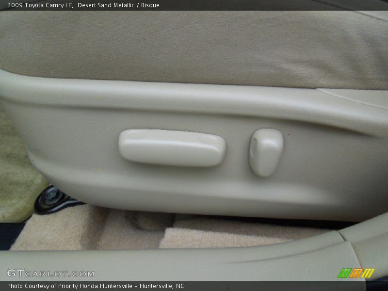 Desert Sand Metallic / Bisque 2009 Toyota Camry LE
